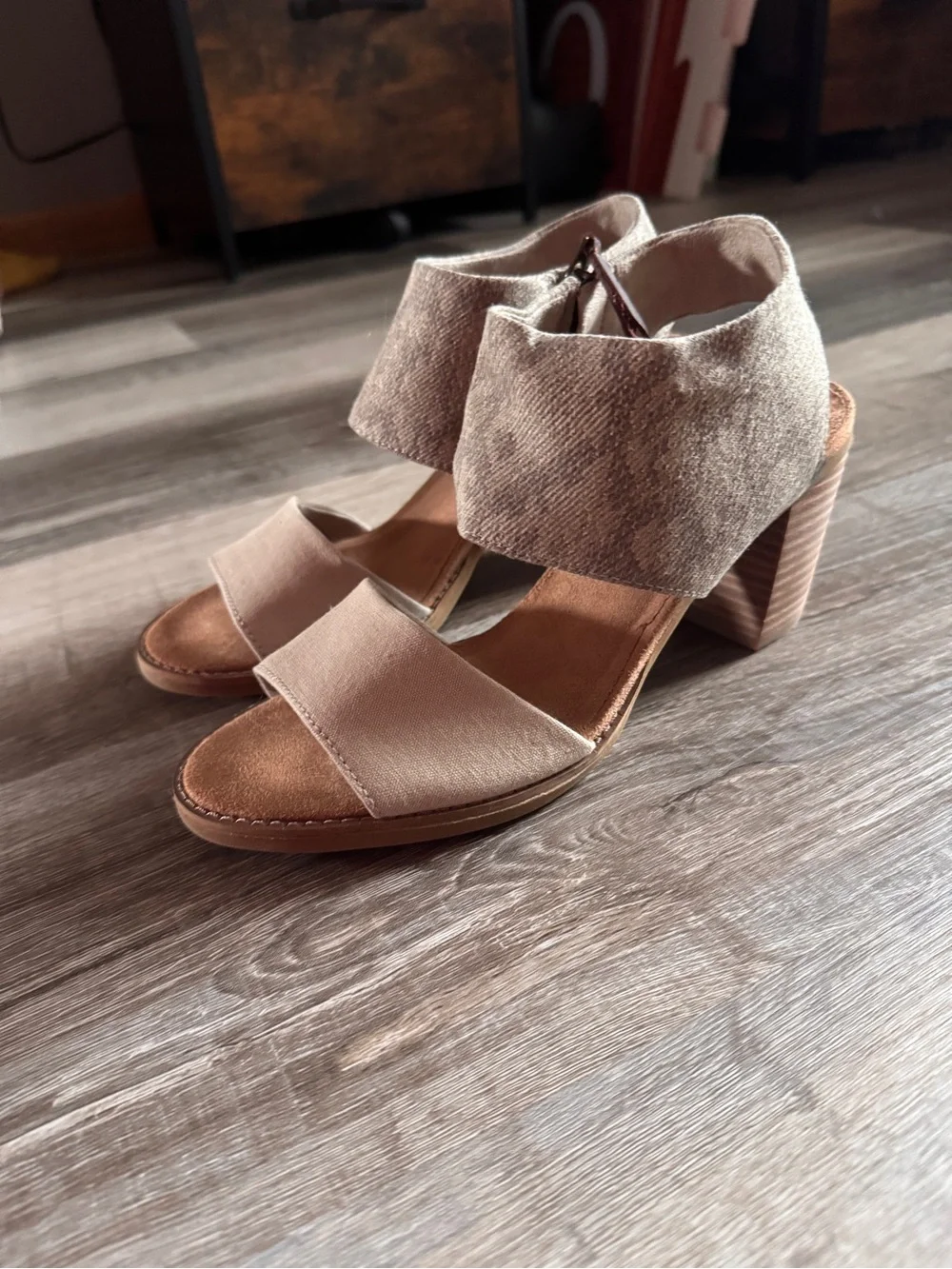 Toms Beige/Taupe Wedge Sandals